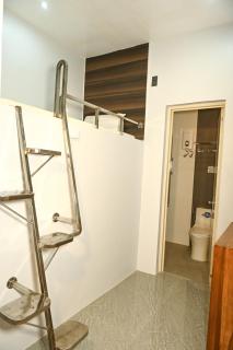 Lolita Heights Hotel - 9