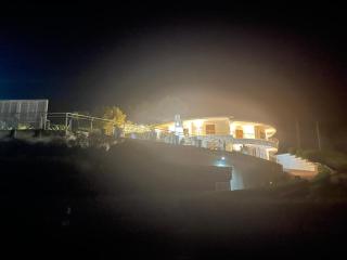 Luxury Villa with Pool and Garden - 7