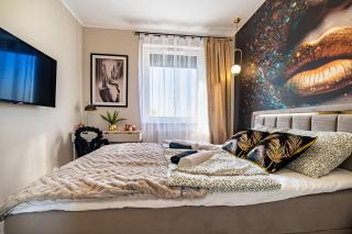 City Break Apartment z gabinetem, 2 łazienkami, tarasem i garażem podziemnym w cenie - 5