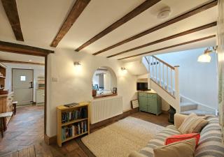 Hollyhocks Cottage - Hindringham - 2