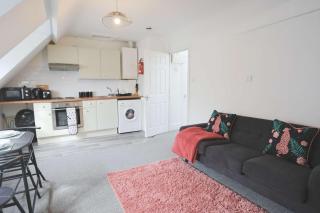 One bedroom flat in St Michael's Hill - Bristol - 0