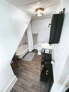 Charming Mtn Stay Views, Hot Tub, Prime Location - West Kill - 5