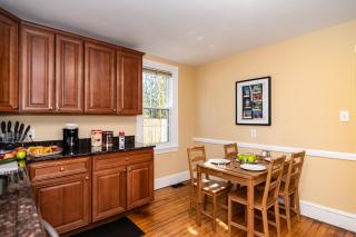 NEW - Mainline Train, Colleges, Hospital - Bryn Mawr - 2