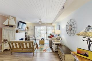 Mallard Lakes --- 37816 Eagle Ln. # 322 - 3