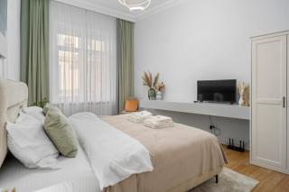 ZEN central apartment with self check-in & private parking - Bucharest - 8