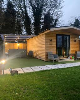 Mourne Meadow Cabins- Foxes Den - Castlewellan - 7