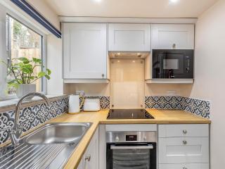 The Cottage At Number One - Caerwys - 5