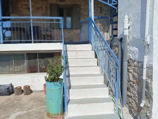 Τhe grandma's house - 3