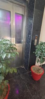 Hotel Madhuram Ayodhya - Ayodhya - 4