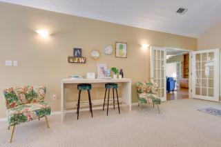 Chic Home with Club Access Near Bay St Louis! - Diamondhead - 3
