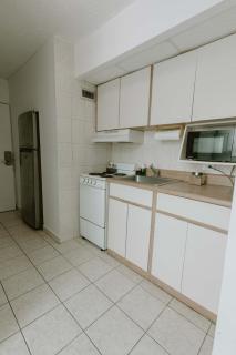 Studio at ESJ -King Bed & Beach Access - San Juan - 3