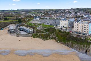 2 South Beach Court - Beach Apartment - Tenby - 5