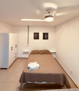 07 - Estúdio completo com Área privativa, Vaga de garagem, Cozinha montada, quase em frente ao Life Center - 9