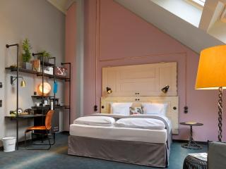 25hours Hotel Altes Hafenamt - 4