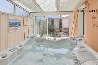 Villa LS - Agreable Villa avec piscine et jacuzzi - 9