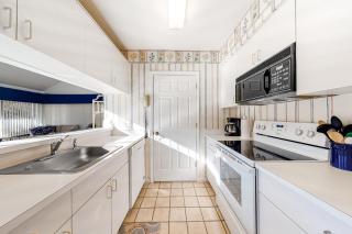 Sea Colony --- 21013 Greenway Ct. - 2