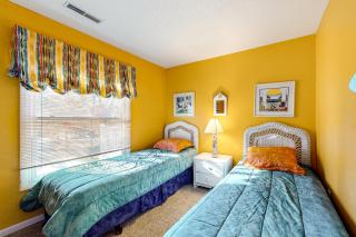 Sea Colony --- 21013 Greenway Ct. - 1