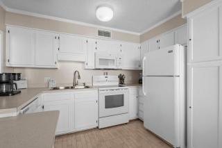 Myrtle Beach Resort A311 - 2
