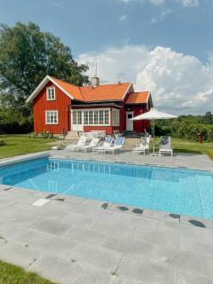 Countryside Farm With Pool In Västergötland - Ljung - 0
