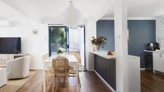 Coastal Hideaway - Water Views and Walk To The Beach - Corlette - 8