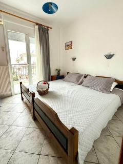 Stavros Rooms & Apartments by BookVillaEU - Nea Kalikratia - 8