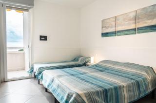 Seaside retreat with terrace in Bibione - Bibione - 8