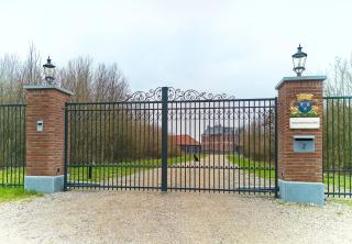 Landhuis met zwembad - 9