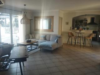 Villa charmante avec piscine à Collias, 115 m² - Collias - 4