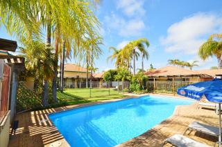Riverview Holiday Apartment 10 - Kalbarri WA - Kalbarri - 0