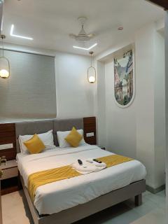 Golden Key Suites - Kalyan - 6