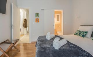 Retro Luxury Apartment - 2