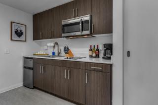 Promenade Studio - Los Angeles - 7