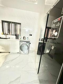 Three bed Apartment in Lekki with balcony - Lekki - 7