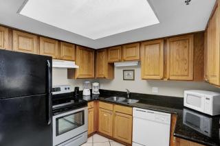 Phoenix II 2105 - Orange Beach - 8
