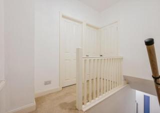 Contractor Heaven! Chic and Cosy Derby House! - 8