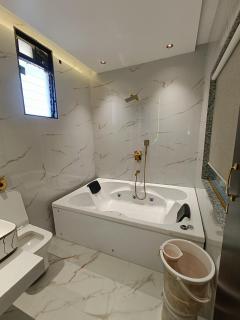 Golden Key Suites - Kalyan - 4