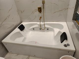 Golden Key Suites - Kalyan - 3