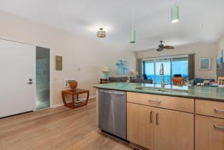 Coastal Heights - DMBC857C - Solana Beach - 4