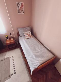 Tulipán Apartman - Békéscsaba - 1