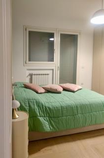 Moderno bilocale con ampio balcone - Milan - 3