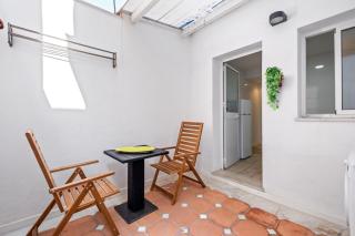 Apartamento en la Playa con patio - Málaga - 2