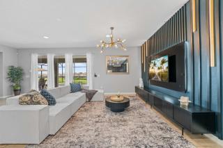 SUPER WOW- 8BDR-6BAs SICK LAKE VIEWs - 7