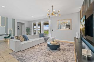 SUPER WOW- 8BDR-6BAs SICK LAKE VIEWs - 4