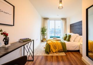 Vibrant Stay in Salford Quays - Manchester - 9