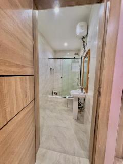 Mide Realtor - 3