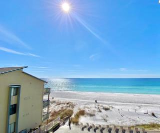 Pelican Walk 403 - 6