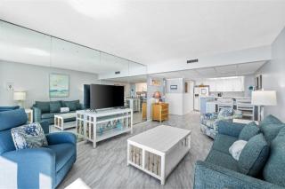 Pelican Walk 804 - 4