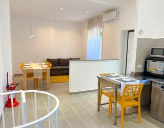 K-FOFO Apartment - Steps from Anzio Station, Beach & Town Center - Anzio - 4