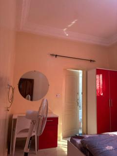 Chambre Meublée Confortable à 15 Minutes de l'Aéroport AIBD ! - 5