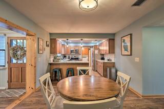 Gorgeous Waldo Home with Dock on Santa Fe Lake! - Waldo - 3